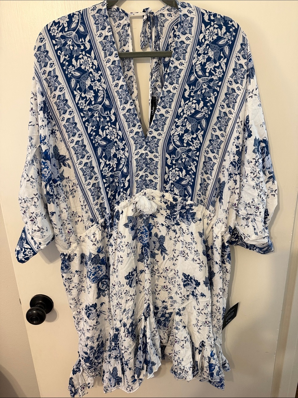 NWT lulu’s Blue and White Floral Cotton Tunic Dress
